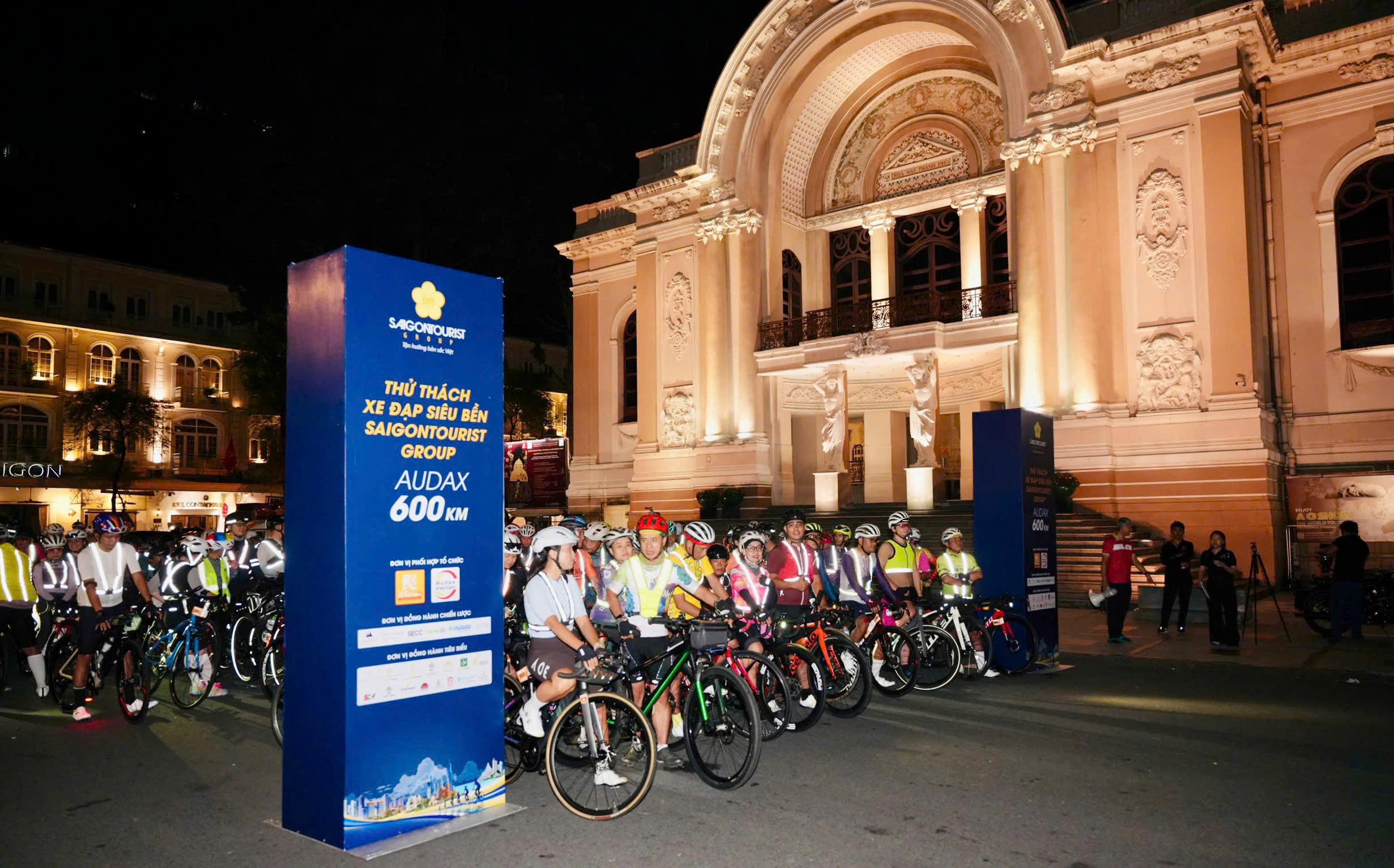 KHỞI ĐỘNG NGÀY HỘI XE ĐẠP SAIGONTOURIST GROUP VÌ CỘNG ĐỒNG 2026 VỚI THỬ THÁCH AUDAX 600 KM